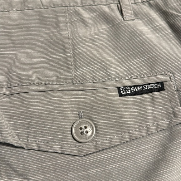 OP four-way stretch flat front shorts in gray size 42 - Picture 4 of 4
